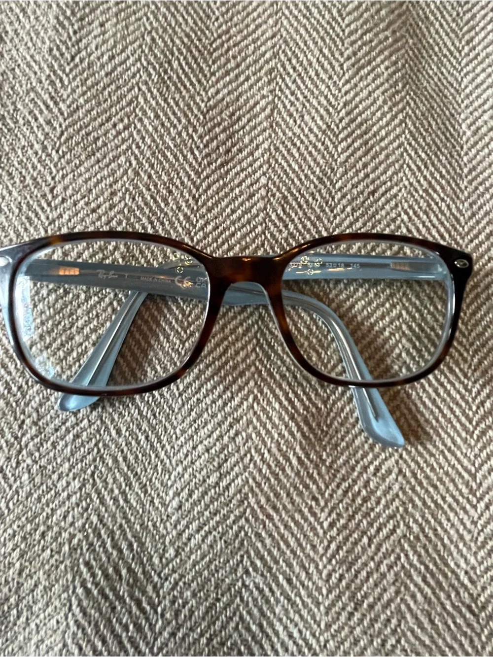 Ray-Ban stylish ray